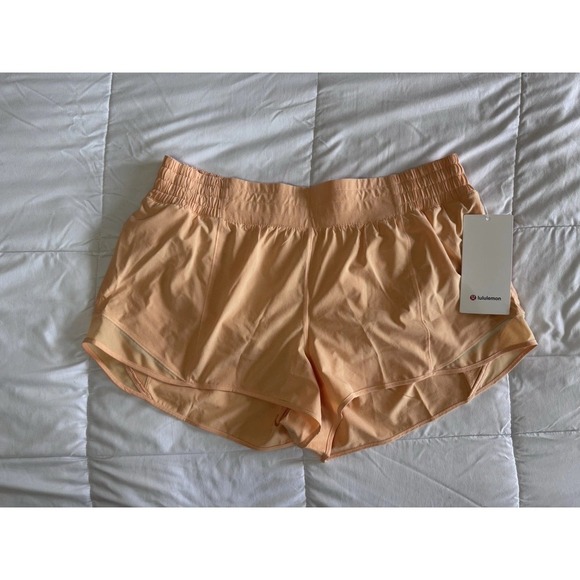 NEW Lululemon Hotty Hot Shorts Size 14 HR High Rise 2.5" Lined Rock Melon NWT - Picture 1 of 11